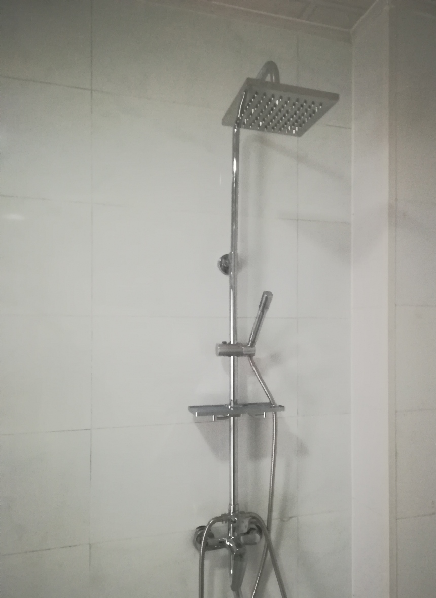 阳台窗户漏水怎么维修